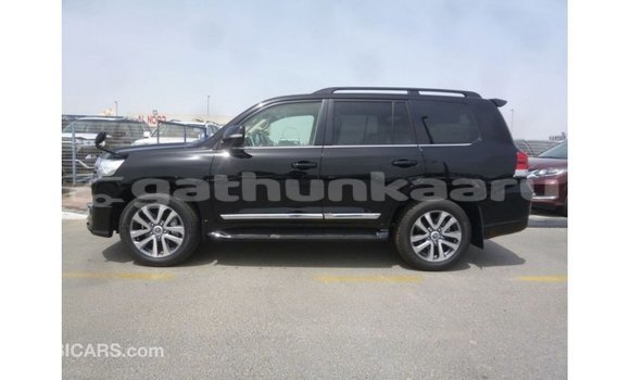 Buy Import Toyota Land Cruiser Black Car in Import - Dubai in Baa Buy Import Toyota Land Cruiser Black Car in Import - Dubai in Baa