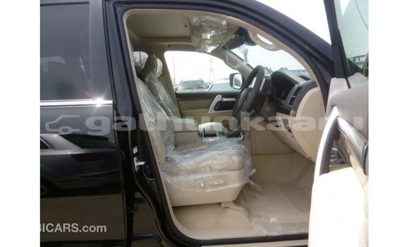 Buy Import Toyota Land Cruiser Black Car in Import - Dubai in Baa Buy Import Toyota Land Cruiser Black Car in Import - Dubai in Baa