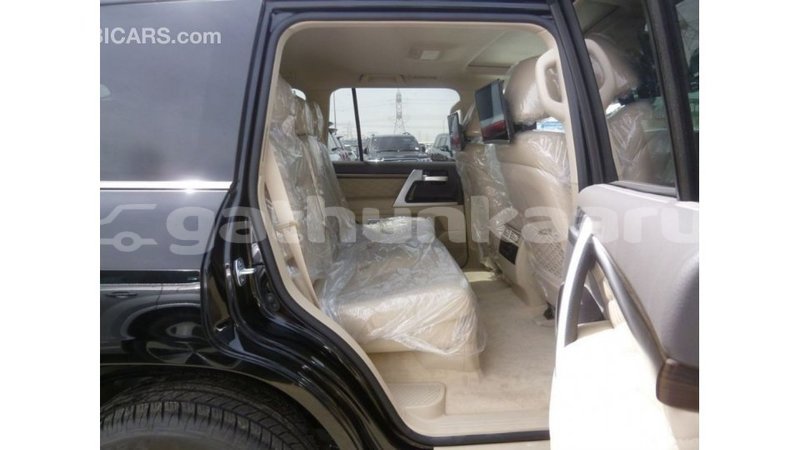 Big with watermark toyota land cruiser baa import dubai 2486