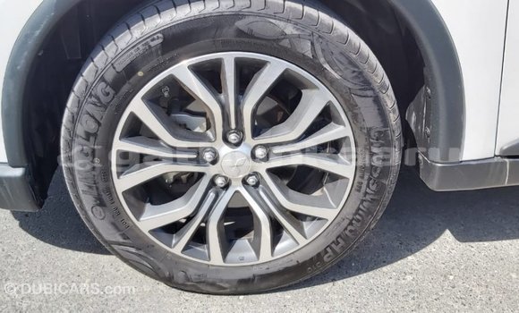 Buy Import Mitsubishi Outlander White Car in Import - Dubai in Baa Buy Import Mitsubishi Outlander White Car in Import - Dubai in Baa