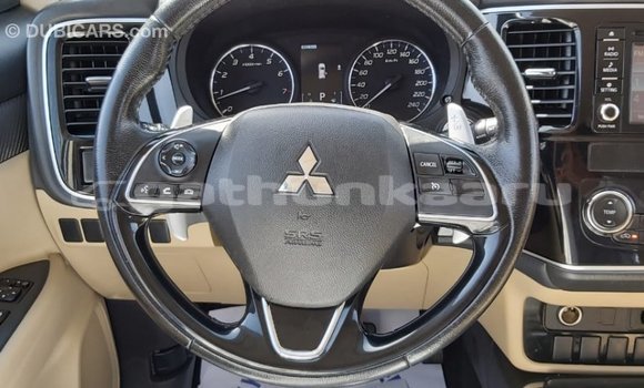 Buy Import Mitsubishi Outlander White Car in Import - Dubai in Baa Buy Import Mitsubishi Outlander White Car in Import - Dubai in Baa