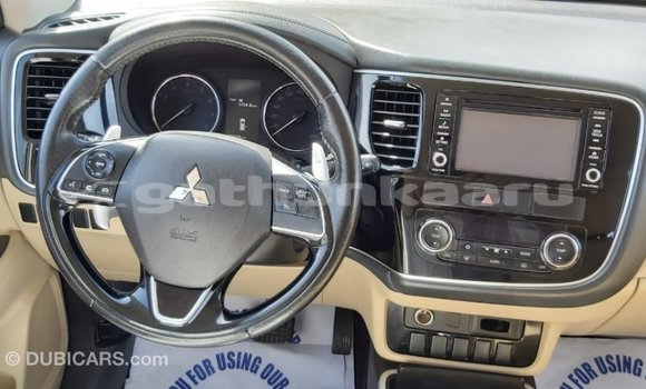 Buy Import Mitsubishi Outlander White Car in Import - Dubai in Baa Buy Import Mitsubishi Outlander White Car in Import - Dubai in Baa