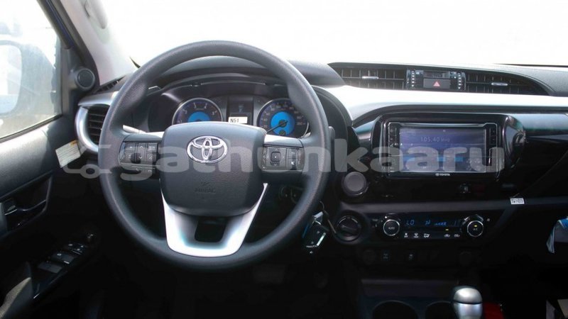 Big with watermark toyota hilux baa import dubai 2489