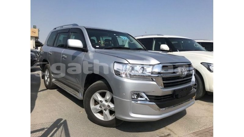Big with watermark toyota land cruiser baa import dubai 2490