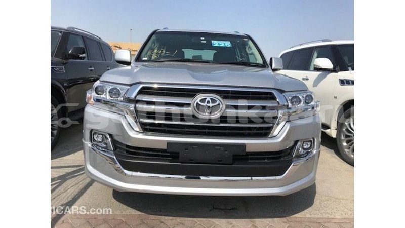Big with watermark toyota land cruiser baa import dubai 2490