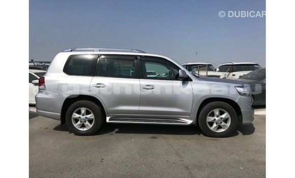 Buy Import Toyota Land Cruiser Other Car in Import - Dubai in Baa Buy Import Toyota Land Cruiser Other Car in Import - Dubai in Baa