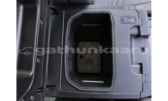 Buy Import Toyota Land Cruiser Other Car in Import - Dubai in Baa Buy Import Toyota Land Cruiser Other Car in Import - Dubai in Baa