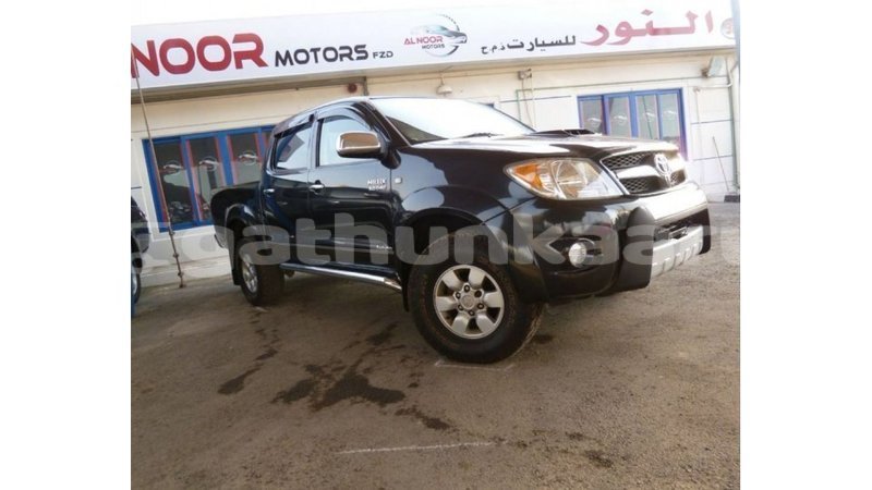 Big with watermark toyota hilux baa import dubai 2492
