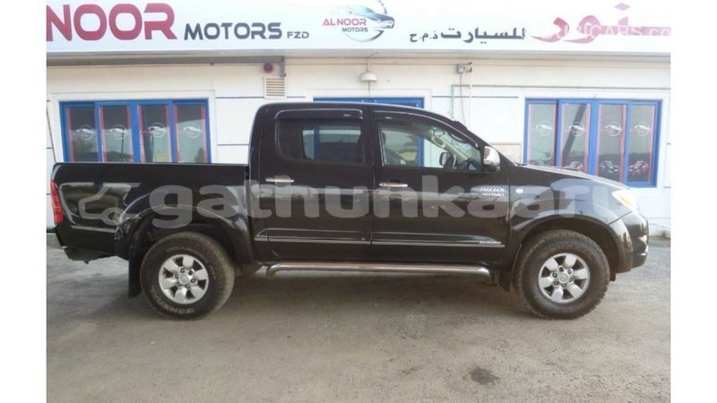 Big with watermark toyota hilux baa import dubai 2492