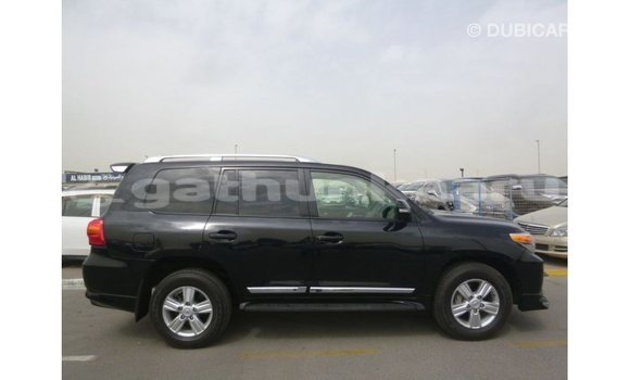 Buy Import Toyota Land Cruiser Black Car in Import - Dubai in Baa Buy Import Toyota Land Cruiser Black Car in Import - Dubai in Baa