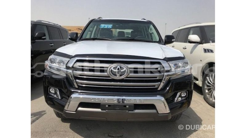 Big with watermark toyota land cruiser baa import dubai 2503