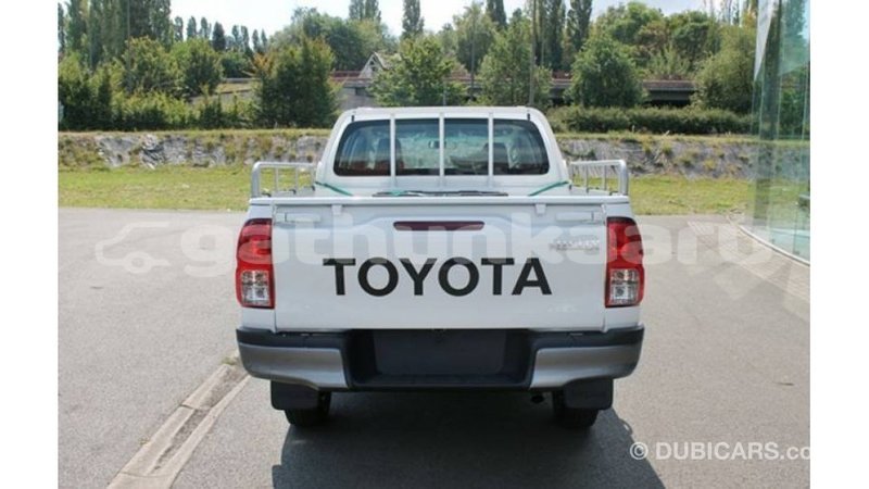Big with watermark toyota hilux baa import dubai 2514