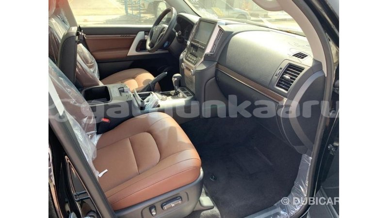 Big with watermark toyota land cruiser baa import dubai 2515