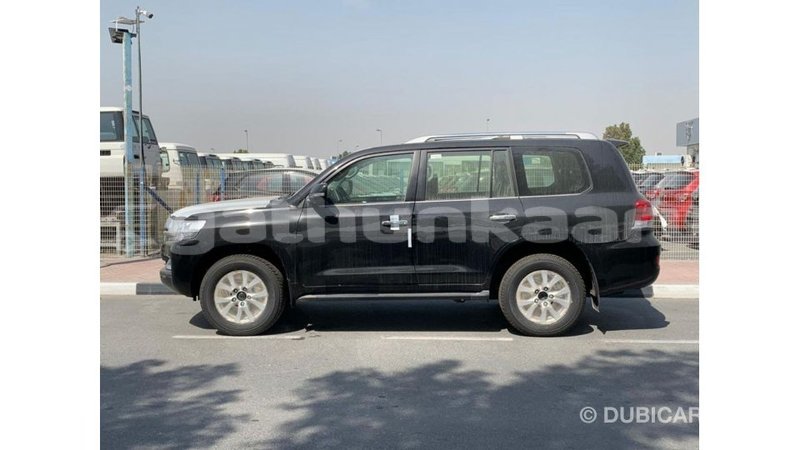 Big with watermark toyota land cruiser baa import dubai 2515