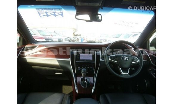 Buy Import Toyota Harrier Black Car in Import - Dubai in Baa Buy Import Toyota Harrier Black Car in Import - Dubai in Baa
