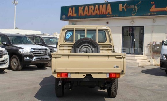 Buy Import Toyota Land Cruiser Beige Car in Import - Dubai in Baa Buy Import Toyota Land Cruiser Beige Car in Import - Dubai in Baa