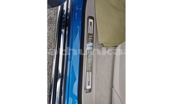 Buy Import Mercedes-Benz 190 Blue Car in Import - Dubai in Baa Buy Import Mercedes-Benz 190 Blue Car in Import - Dubai in Baa