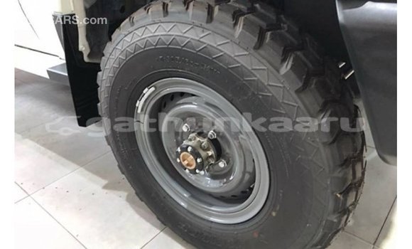 Buy Import Toyota Land Cruiser White Car in Import - Dubai in Baa Buy Import Toyota Land Cruiser White Car in Import - Dubai in Baa