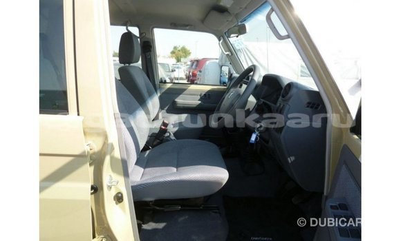 Buy Import Toyota Land Cruiser Beige Car in Import - Dubai in Baa Buy Import Toyota Land Cruiser Beige Car in Import - Dubai in Baa