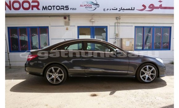Buy Import Mercedes-Benz 190 Other Car in Import - Dubai in Baa Buy Import Mercedes-Benz 190 Other Car in Import - Dubai in Baa