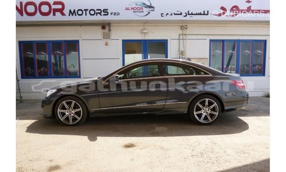 Buy Import Mercedes-Benz 190 Other Car in Import - Dubai in Baa Buy Import Mercedes-Benz 190 Other Car in Import - Dubai in Baa