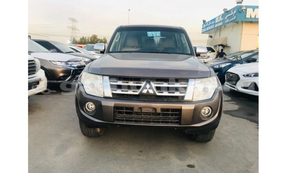Buy Import Mitsubishi Pajero Brown Car in Import - Dubai in Baa Buy Import Mitsubishi Pajero Brown Car in Import - Dubai in Baa