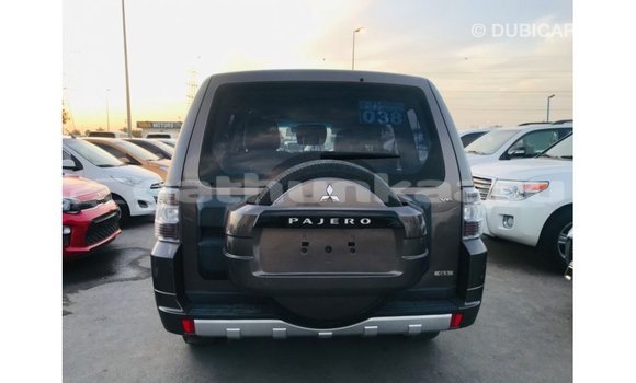 Buy Import Mitsubishi Pajero Brown Car in Import - Dubai in Baa Buy Import Mitsubishi Pajero Brown Car in Import - Dubai in Baa