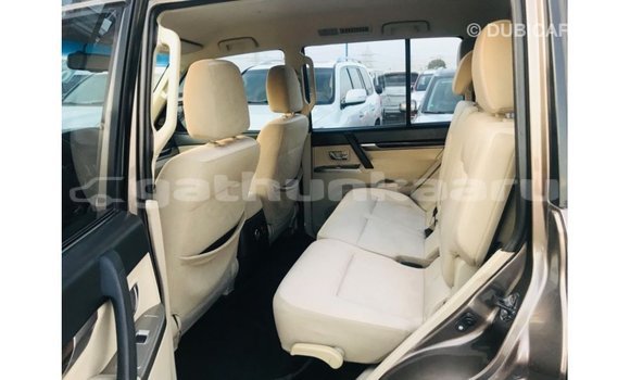 Buy Import Mitsubishi Pajero Brown Car in Import - Dubai in Baa Buy Import Mitsubishi Pajero Brown Car in Import - Dubai in Baa