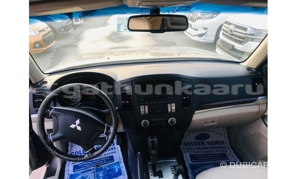 Buy Import Mitsubishi Pajero Brown Car in Import - Dubai in Baa Buy Import Mitsubishi Pajero Brown Car in Import - Dubai in Baa