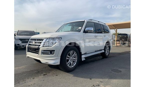 Buy Import Mitsubishi Pajero White Car in Import - Dubai in Baa Buy Import Mitsubishi Pajero White Car in Import - Dubai in Baa