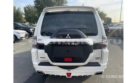 Buy Import Mitsubishi Pajero White Car in Import - Dubai in Baa Buy Import Mitsubishi Pajero White Car in Import - Dubai in Baa