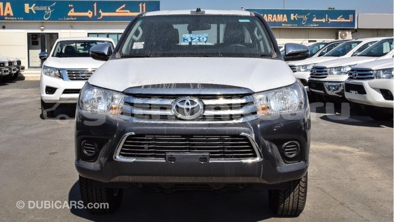Big with watermark toyota hilux baa import dubai 2542