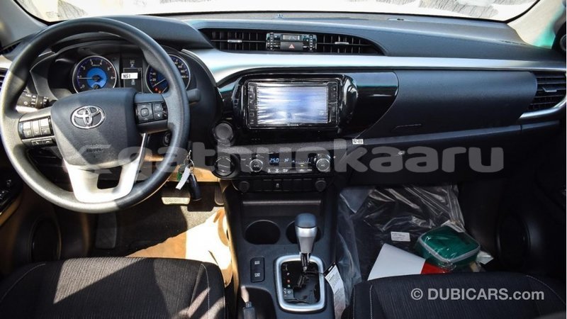 Big with watermark toyota hilux baa import dubai 2542