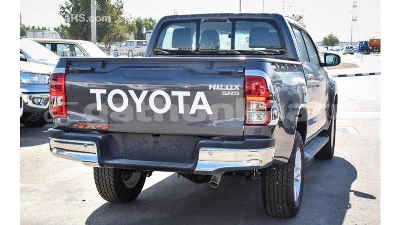 Big with watermark toyota hilux baa import dubai 2542