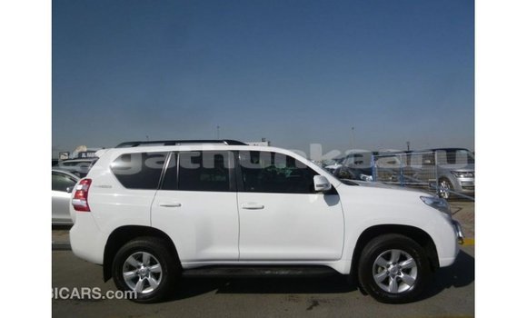 Buy Import Toyota Prado White Car in Import - Dubai in Baa Buy Import Toyota Prado White Car in Import - Dubai in Baa