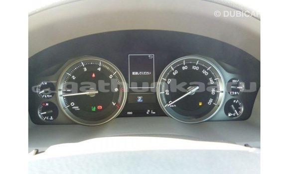 Buy Import Toyota Land Cruiser White Car in Import - Dubai in Baa Buy Import Toyota Land Cruiser White Car in Import - Dubai in Baa