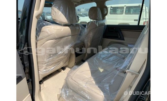 Buy Import Toyota Land Cruiser Black Car in Import - Dubai in Baa Buy Import Toyota Land Cruiser Black Car in Import - Dubai in Baa