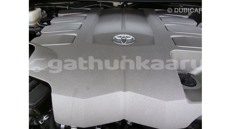 Big with watermark toyota land cruiser baa import dubai 2558