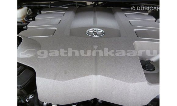 Buy Import Toyota Land Cruiser White Car in Import - Dubai in Baa Buy Import Toyota Land Cruiser White Car in Import - Dubai in Baa