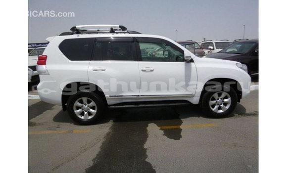 Buy Import Toyota Prado White Car in Import - Dubai in Baa Buy Import Toyota Prado White Car in Import - Dubai in Baa