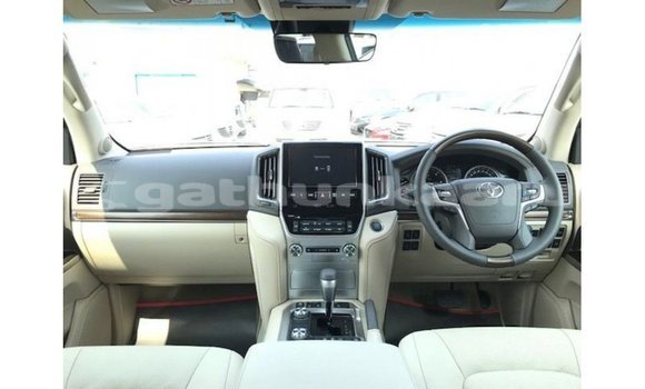 Buy Import Toyota Land Cruiser Black Car in Import - Dubai in Baa Buy Import Toyota Land Cruiser Black Car in Import - Dubai in Baa