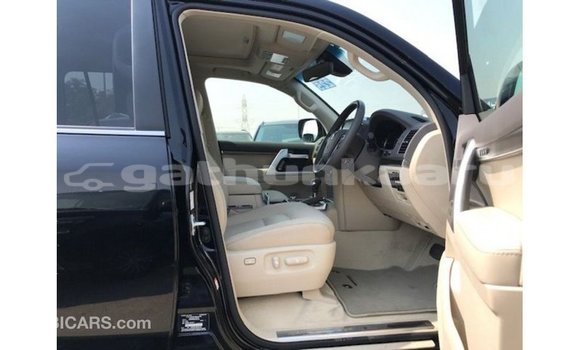 Buy Import Toyota Land Cruiser Black Car in Import - Dubai in Baa Buy Import Toyota Land Cruiser Black Car in Import - Dubai in Baa