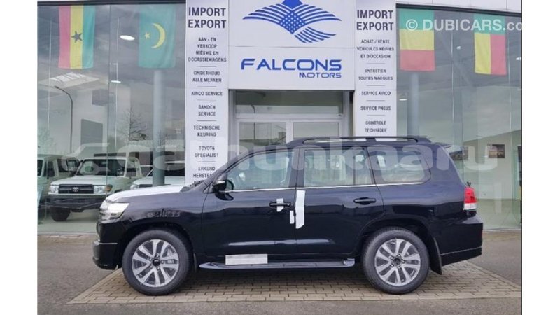 Big with watermark toyota land cruiser baa import dubai 2575