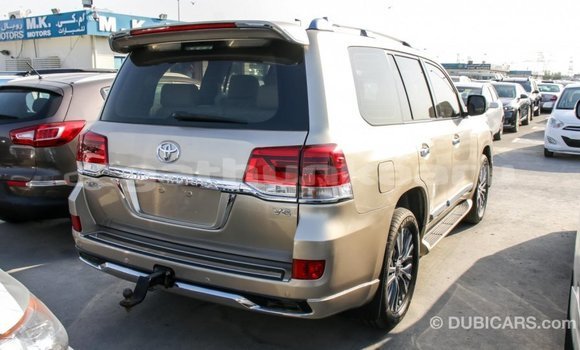 Buy Import Toyota Land Cruiser Other Car in Import - Dubai in Baa Buy Import Toyota Land Cruiser Other Car in Import - Dubai in Baa