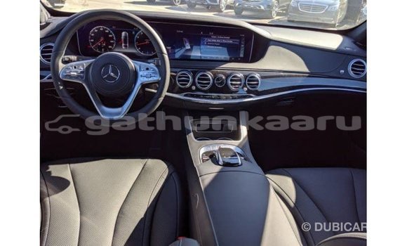 Buy Import Mercedes-Benz 190 Black Car in Import - Dubai in Baa Buy Import Mercedes-Benz 190 Black Car in Import - Dubai in Baa
