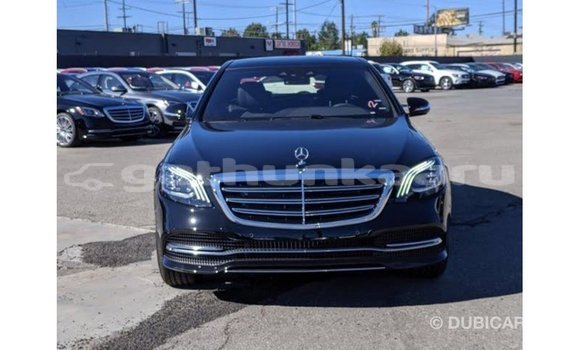Buy Import Mercedes-Benz 190 Black Car in Import - Dubai in Baa Buy Import Mercedes-Benz 190 Black Car in Import - Dubai in Baa