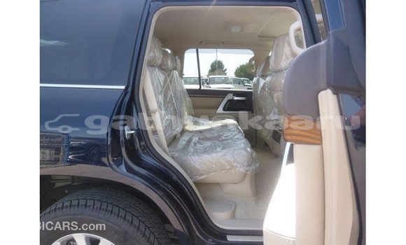 Buy Import Toyota Land Cruiser Blue Car in Import - Dubai in Baa Buy Import Toyota Land Cruiser Blue Car in Import - Dubai in Baa