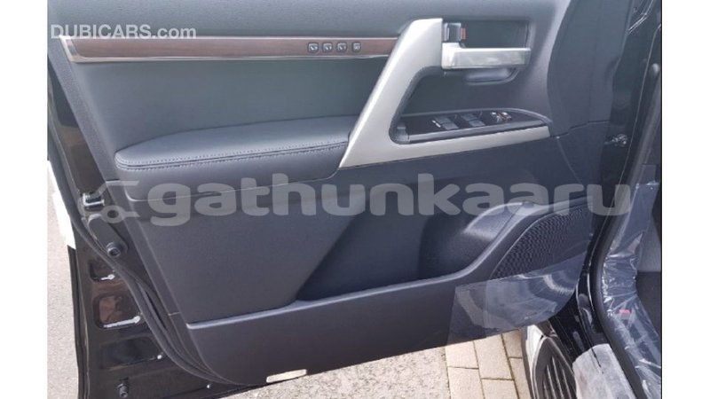 Big with watermark toyota land cruiser baa import dubai 2587