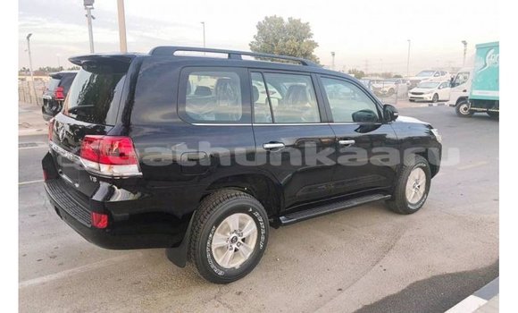 Buy Import Toyota Land Cruiser Black Car in Import - Dubai in Baa Buy Import Toyota Land Cruiser Black Car in Import - Dubai in Baa