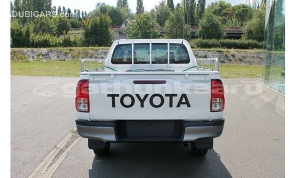 Buy Import Toyota Hilux White Car in Import - Dubai in Baa Buy Import Toyota Hilux White Car in Import - Dubai in Baa